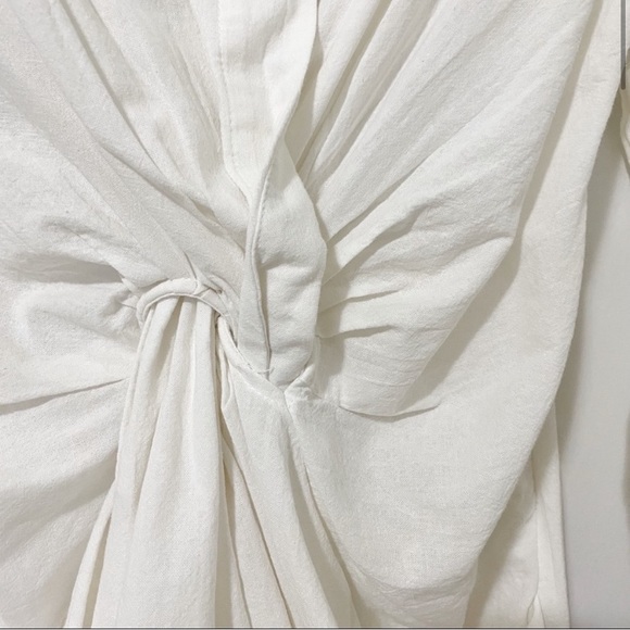 Lioness Twist Front Hey You Romper - Picture 4 of 15